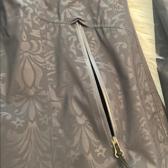 Athleta Black Patterned Jacket size L BNWOT length 30” pit to pit 42” zipper - Picture 15 of 16